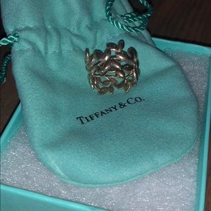 Tiffany ring